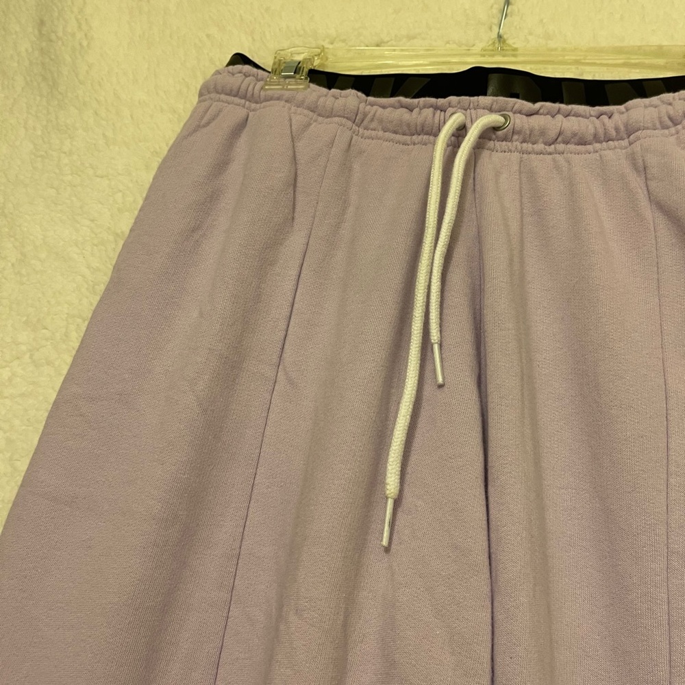 PINK VICTORIA SECRET PANTS - Picture 8 of 16